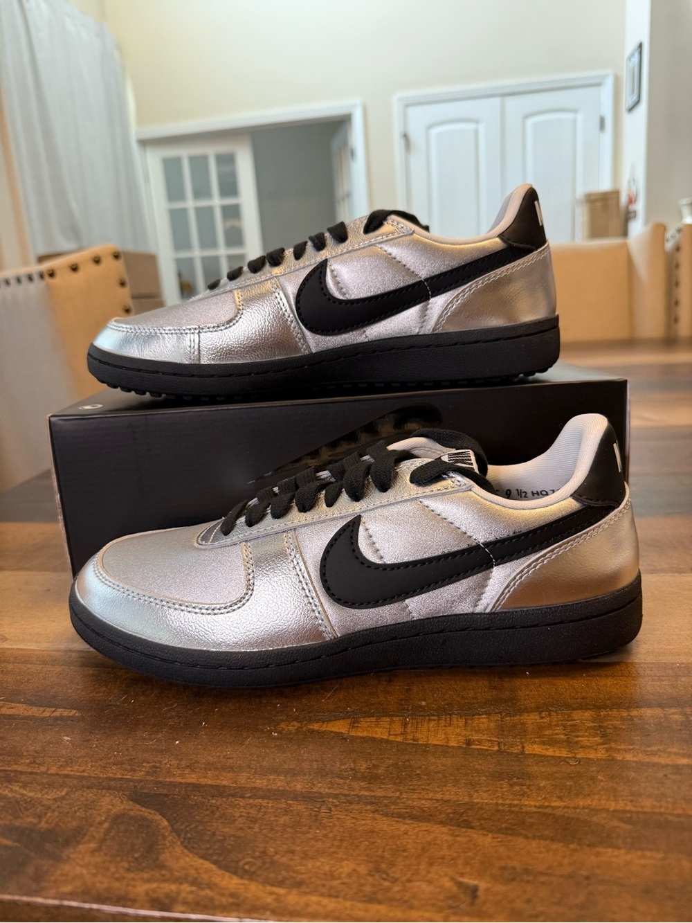 Nike Field General '82 SP "Metallic Silver/Black", Women’s Size 9.5
